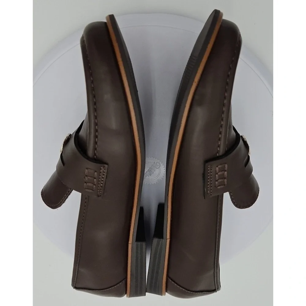 Anne Klein AK Brown Soft Leather iFlex Dress Penny Loafers Gold Logo W/7.5 NWOB